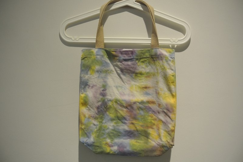 Hand shopping bags - กระเป๋าถือ - ผ้าฝ้าย/ผ้าลินิน หลากหลายสี