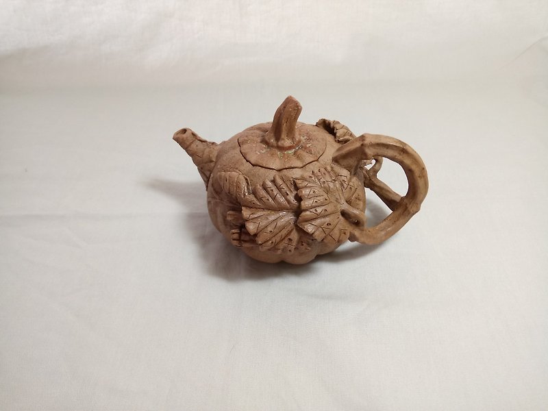 Pumpkin ceramic teapot, handmade pottery - Teapots & Teacups - Pottery Brown