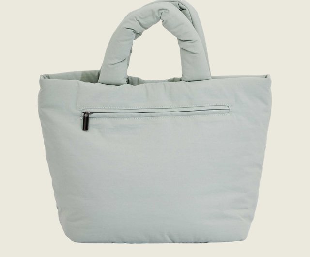 バッグ null. PUFFY NYLON MINI TOTE BAG null.（ヌル）の「PUFFY NYLON MINI TOTE BAG（ショルダーバッグ