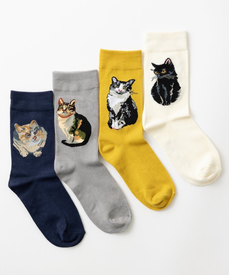 Bamboo socks [set of 4] Pop design assortment in gift box 3. Cat 1 - ถุงเท้า - วัสดุอีโค หลากหลายสี