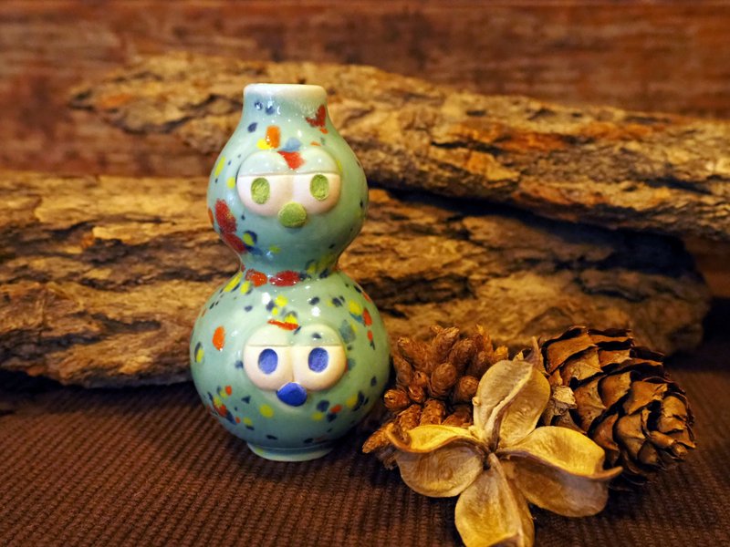 Super cute gift! Tuturen pottery flower doll-green - Stuffed Dolls & Figurines - Pottery Green