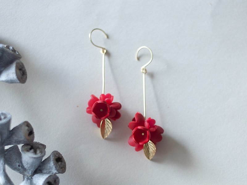Flower Ball Earrings / red - Earrings & Clip-ons - Clay Red