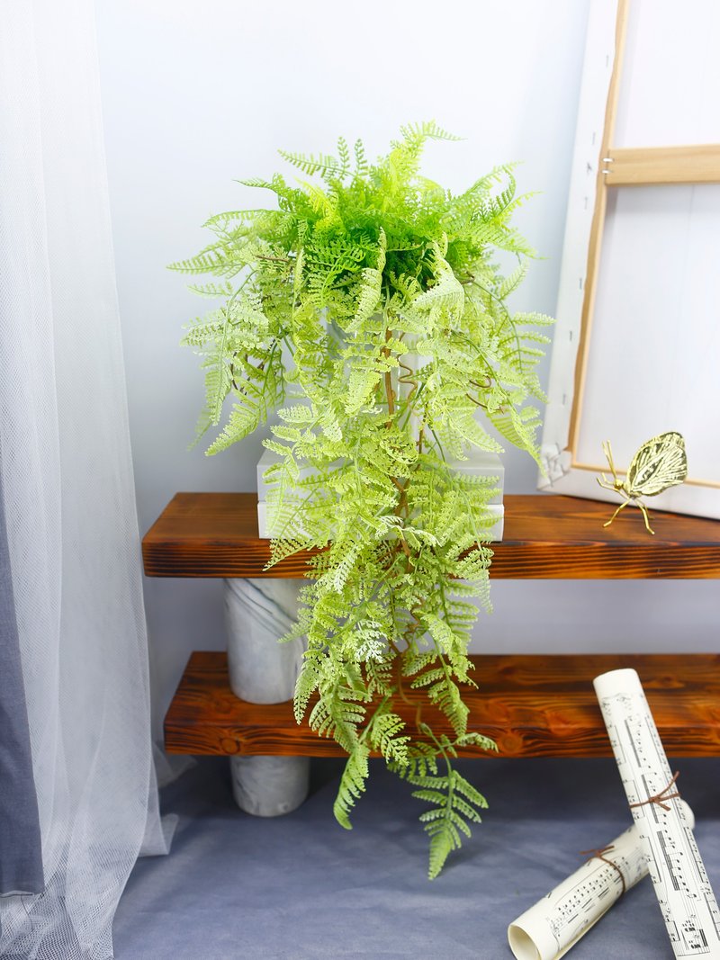 淺綠蕨草藤蔓植栽 / 環境綠化 / 擬真植栽 / 人造植栽 / 居家佈置 - 盆栽/植栽 - 其他材質 多色