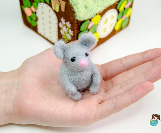 マウスのドールハウス、フェルトの居心地の良いプレイハウス