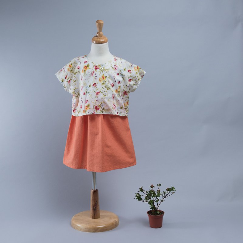 Spring flower, small dress, hand-made, non-toxic dress T-shirt - Kids' Dresses - Cotton & Hemp Red