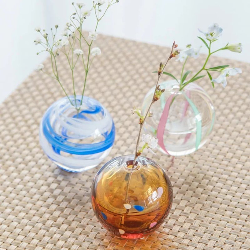 日本製Aderia 手掬幻彩花瓶 - 花瓶/花器 - 玻璃 多色