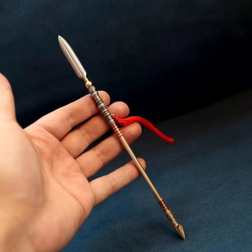 銅可名 微縮收藏品 1:12三國趙雲 鋼制 龍膽亮銀槍 模擬模型,潮玩手辦
