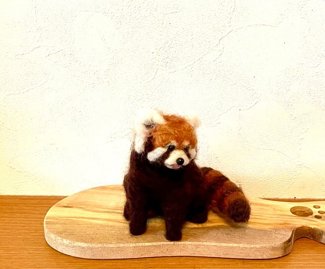 レッサーパンダ　羊毛フェルト　ハンドメイド 人生初挑戦！羊毛フェルトでレッサーパンダを作ってみた。【大