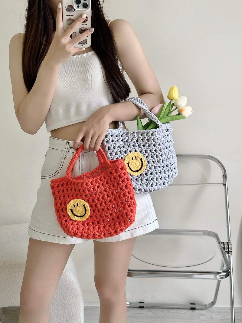 DIY crocheted portable smiley face mesh bag [Crochet bag] material bag - Knitting, Embroidery, Felted Wool & Sewing - Cotton & Hemp 