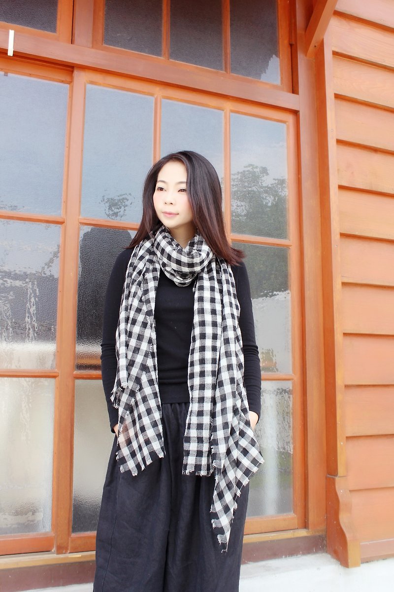 Black and white grid wrinkled wool scarf - Knit Scarves & Wraps - Wool Black