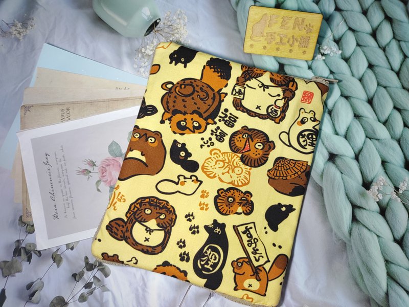 Japanese style series-Japanese limited edition Oxford cloth raccoon cat style zipper book cover-zipper cloth book cover A5/25K - ปกหนังสือ - ผ้าฝ้าย/ผ้าลินิน 