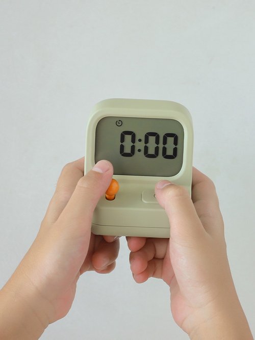 ゲーム機の目覚まし時計 GAMEBOY ALARM CLOCK - ショップ MUID