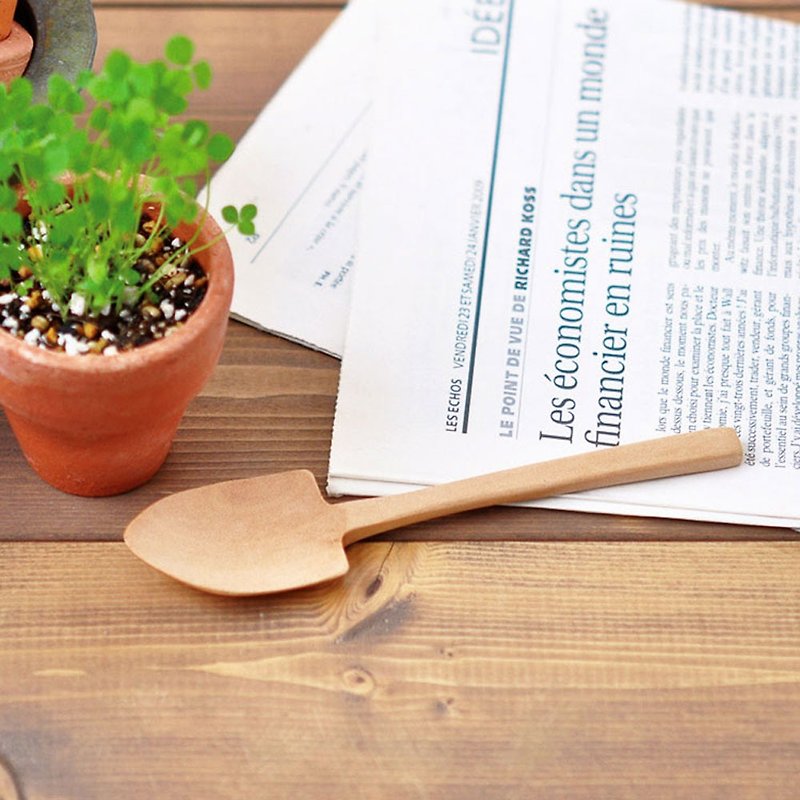 Garden scoop cultivation kitchen utensils / one-piece wooden shovel - Pottery & Ceramics - Wood Brown