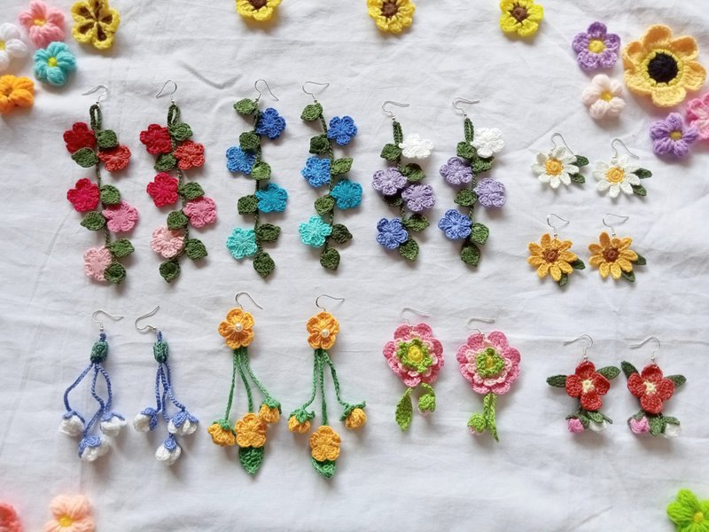 Crochet Earrings Flower Handcrafted Drop/Dangle - 耳環/耳夾/耳骨夾 - 其他材質 多色