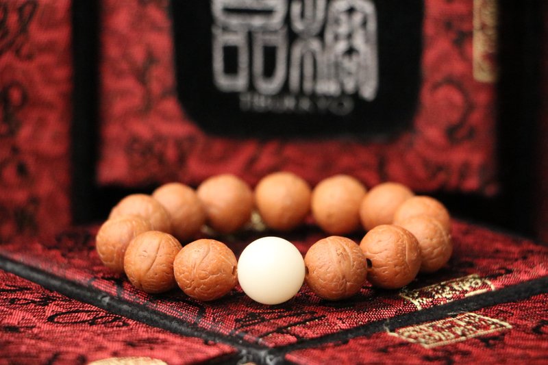 fengyan bodhi beads bracelets 14mm - สร้อยข้อมือ - พืช/ดอกไม้ 