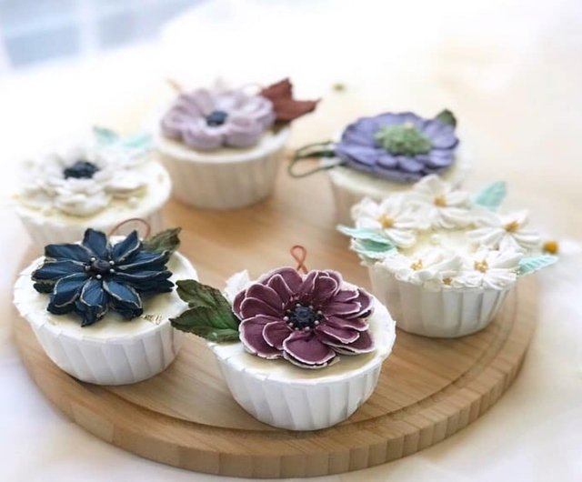 ワークショップ 手作り教室 花飾り体験教室 花飾りカップケーキ ショップ Lafleurcake 料理 グルメ Pinkoi