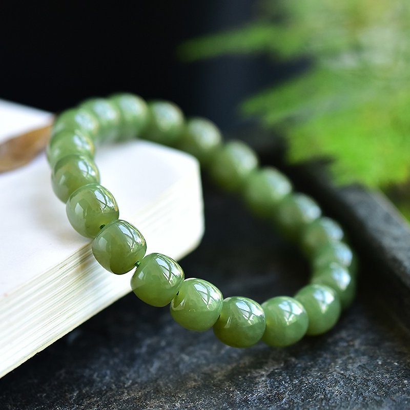 High-quality natural Hetian jade Qinghai material old-shaped bead bracelets carefully selected jade quality is delicate and shiny - Bracelets - Jade 