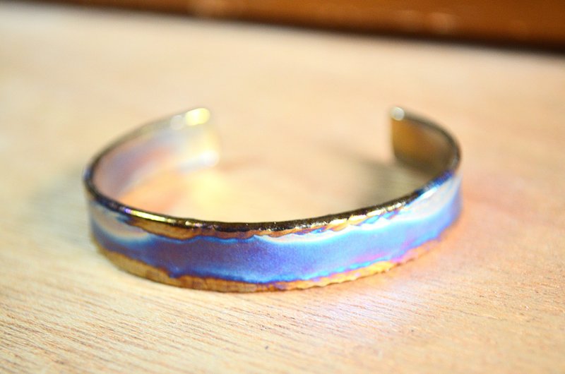 Titanium bangle・純チタンバングル=W=５７mm・楕円形モデル - 手鍊/手環 - 其他金屬 金色