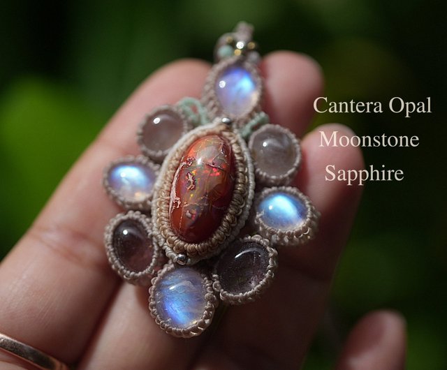 お花☆立体 カンテラオパール マクラメネックレス2114 - ショップ