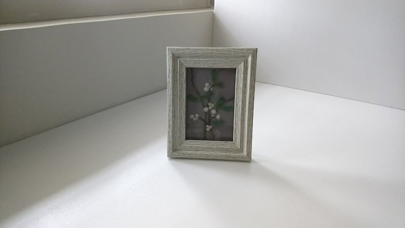wool felt floral patterns in frame - Items for Display - Wool White