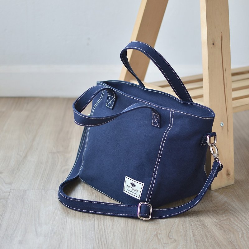 Basket bag - กรมท่า - กระเป๋าถือ - ผ้าฝ้าย/ผ้าลินิน สีน้ำเงิน