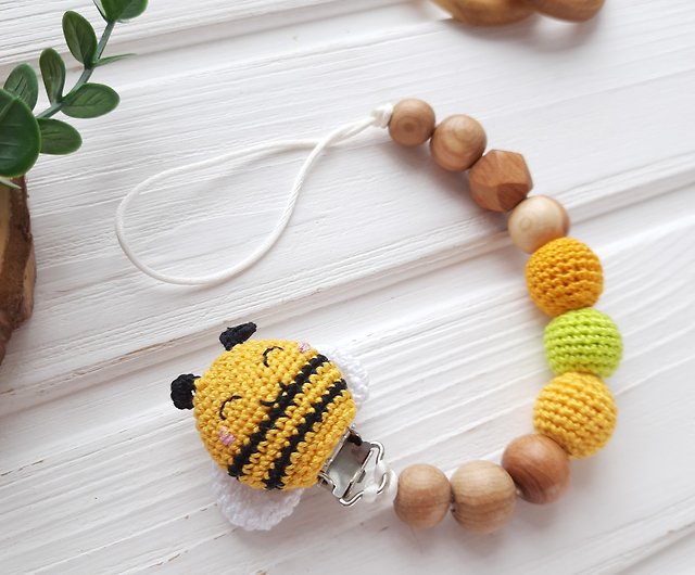 Personalized Pram Chain With Bee in Different Colors With