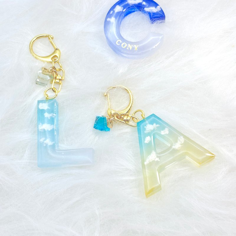 【Customization】Your Sky 26 Capital English Letter Name Keychain - Keychains - Resin Multicolor