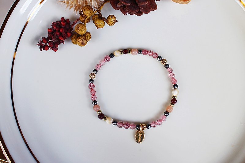 <Slow temperature natural stone series>C1123 strawberry crystal bracelet - สร้อยข้อมือ - เครื่องเพชรพลอย 