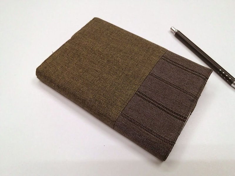 Exquisite A6 cloth book jacket ~ olive green (only product) B04-048 - ปกหนังสือ - ไฟเบอร์อื่นๆ 