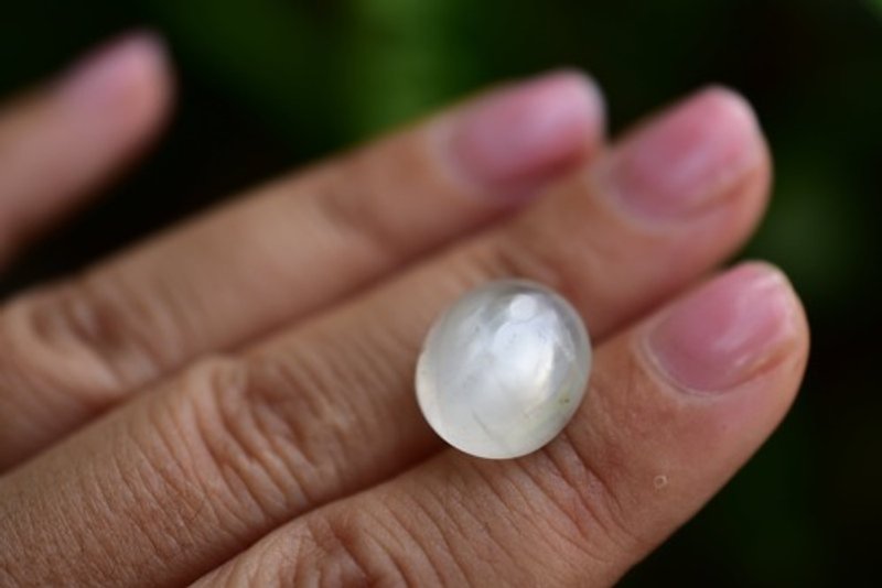 Burmese White Moonstone Loose s640 - Metalsmithing/Accessories - Gemstone 