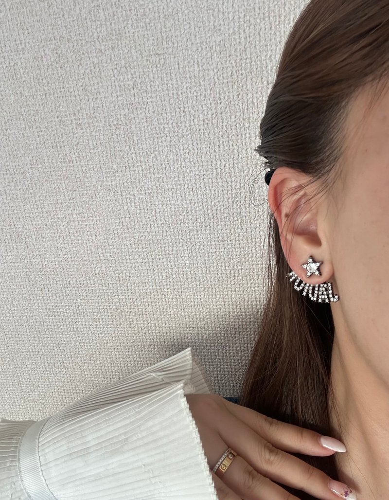 中古品 Dior 迪奧 J'Adior閃鑽不對稱耳環 - 耳環/耳夾/耳骨夾 - 其他金屬 銀色