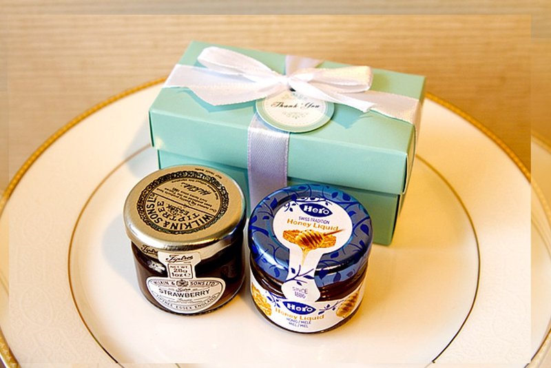 | Double Love Tiffany box | Tiptree jam + Hero honey two-in gift box - Honey & Brown Sugar - Fresh Ingredients Blue