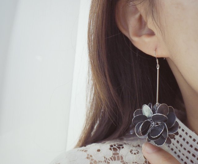 Long Nocturne Silver Earrings