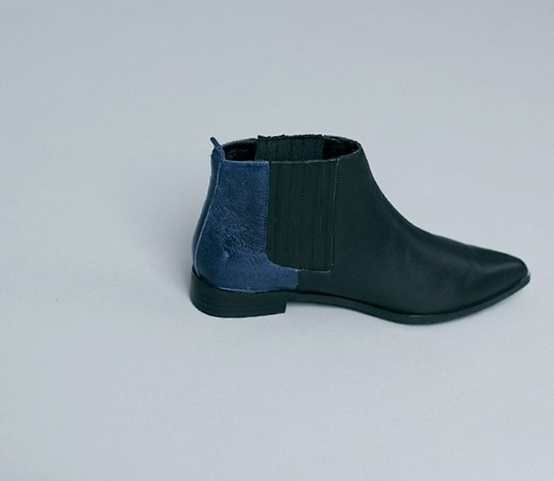 Minimalist bandage double fight leather low with real skin ankle boots black blue - รองเท้าบูทสั้นผู้หญิง - หนังแท้ สีดำ