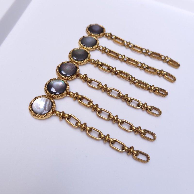 shell × vintage design chain - ピアス・イヤリング - 金属 ゴールド