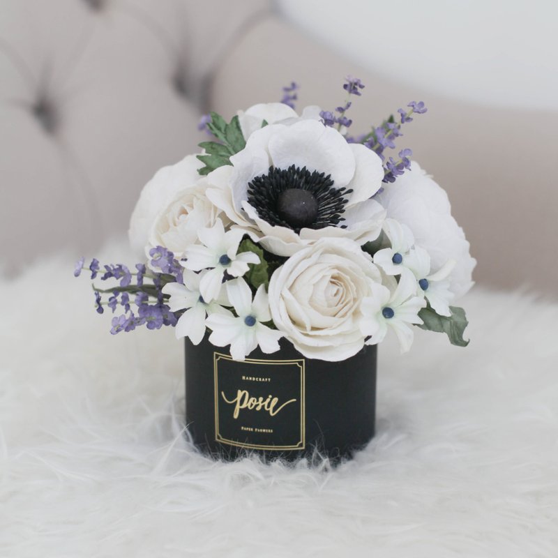CONFIDENT - Aromatic Large Gift Box - 擺飾/家飾品 - 紙 白色