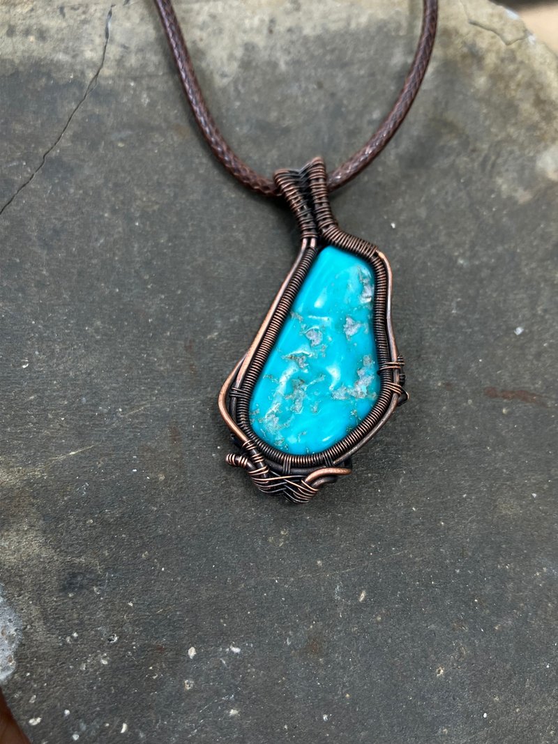 Iranian natural turquoise hand-wound design jewelry - Necklaces - Copper & Brass Multicolor