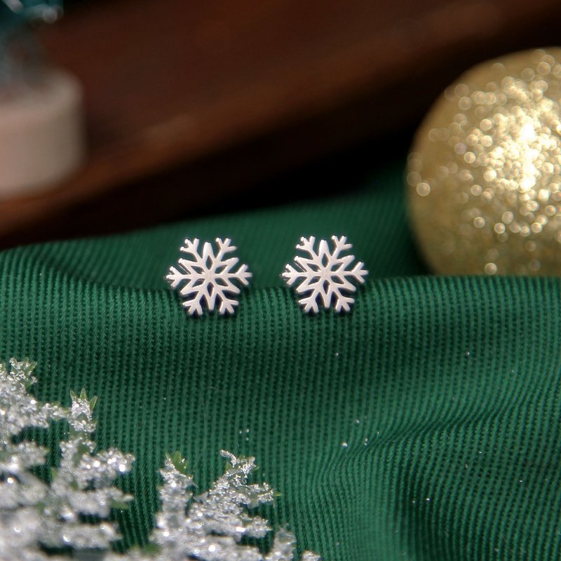 Sterling Silver Snowflake Earrings | Christmas. New Year's Eve. festival. Exchange gifts. Can be changed - ต่างหู - เงินแท้ 