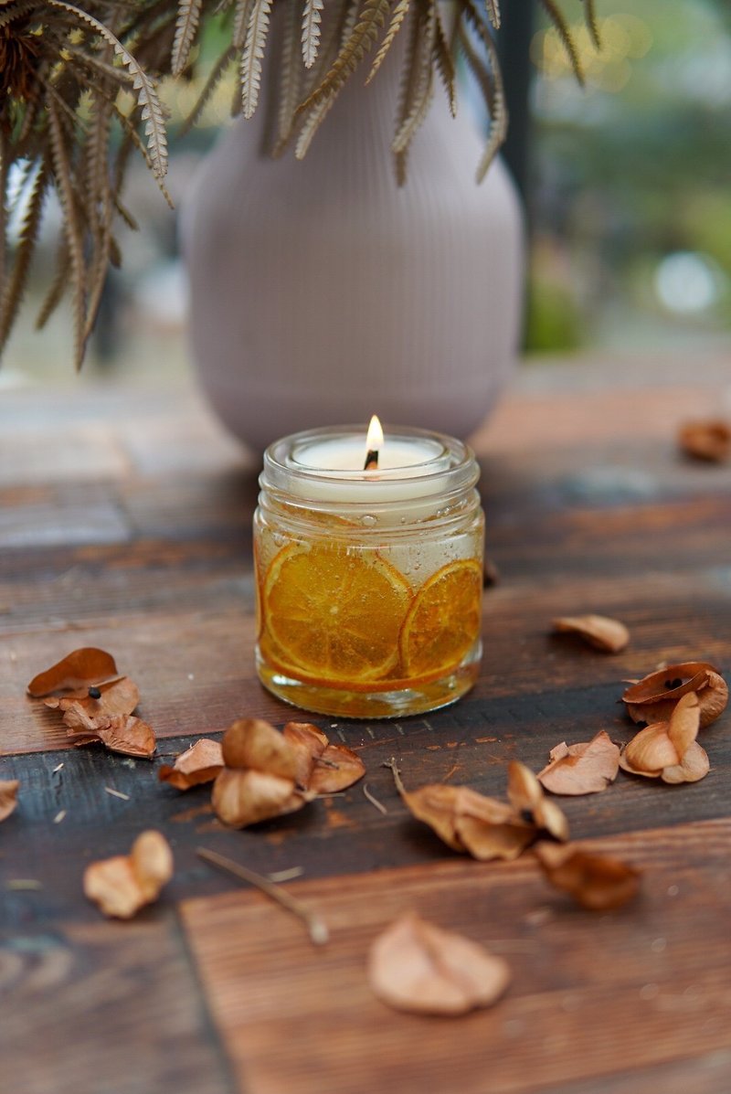 Lavender Citrus Forest Scented Candle - เทียน/เชิงเทียน - ขี้ผึ้ง 