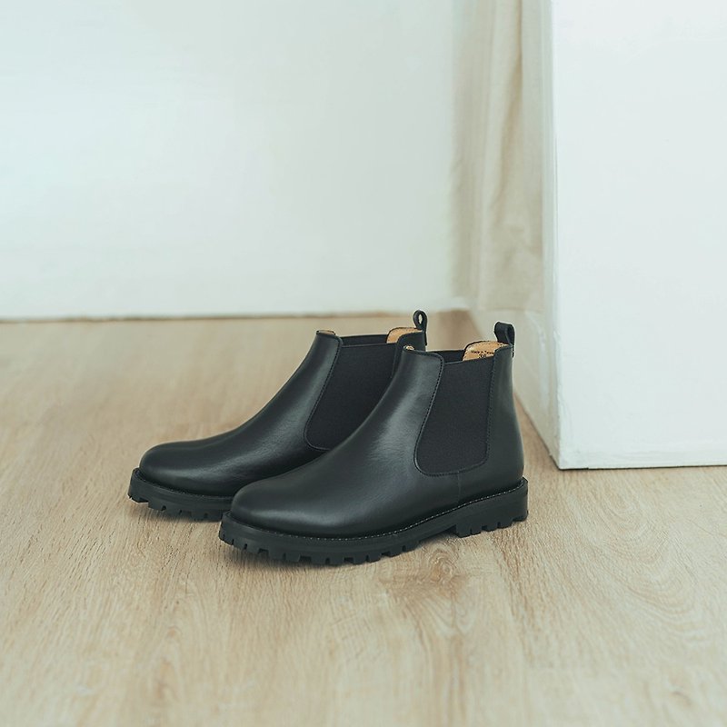 Tangzhong with precious milk·Chelsea boots_ Pearl black - Women's Booties - Genuine Leather Black