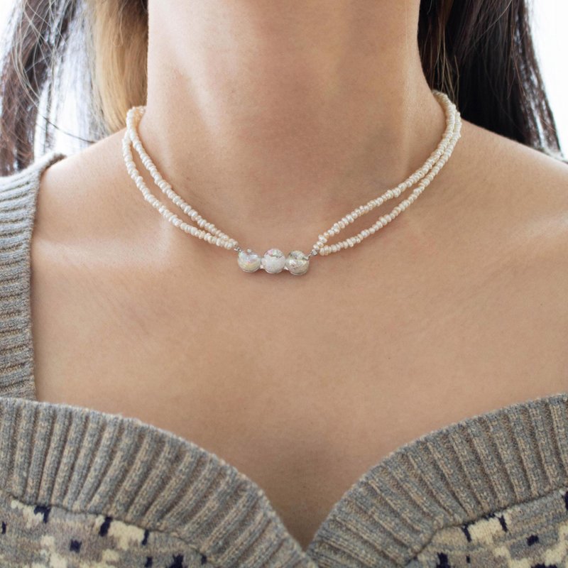 Triple Snowball Double Pearl Necklace - 項鍊 - 玻璃 白色