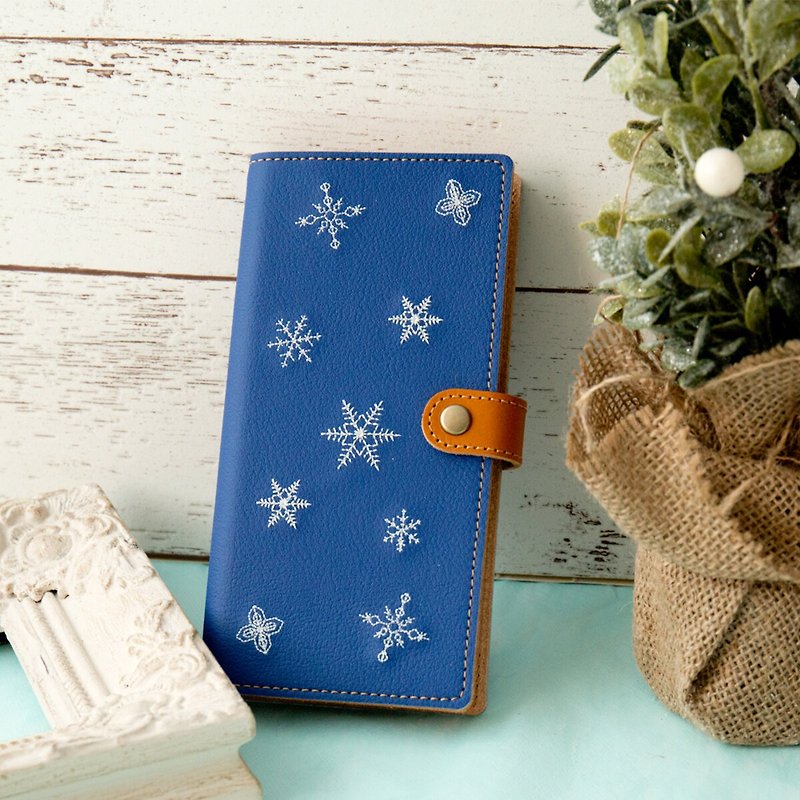 [Sold out] Compatible with all models Smartphone case Notebook type [Embroidered snowflake] Leather Winter Navy iPhone Android A122I - เคส/ซองมือถือ - หนังแท้ สีน้ำเงิน