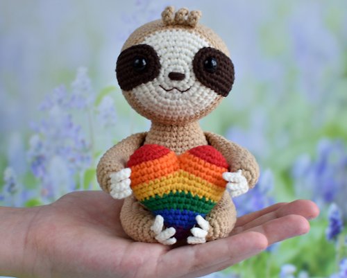 Sweet sweet heart Pride plush sloth / Sloth plush with rainbow crochet heart / LGBTQ