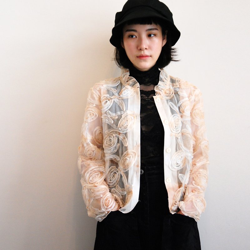 Ancient three-dimensional flowers small jacket - Women's Casual & Functional Jackets - Other Materials 