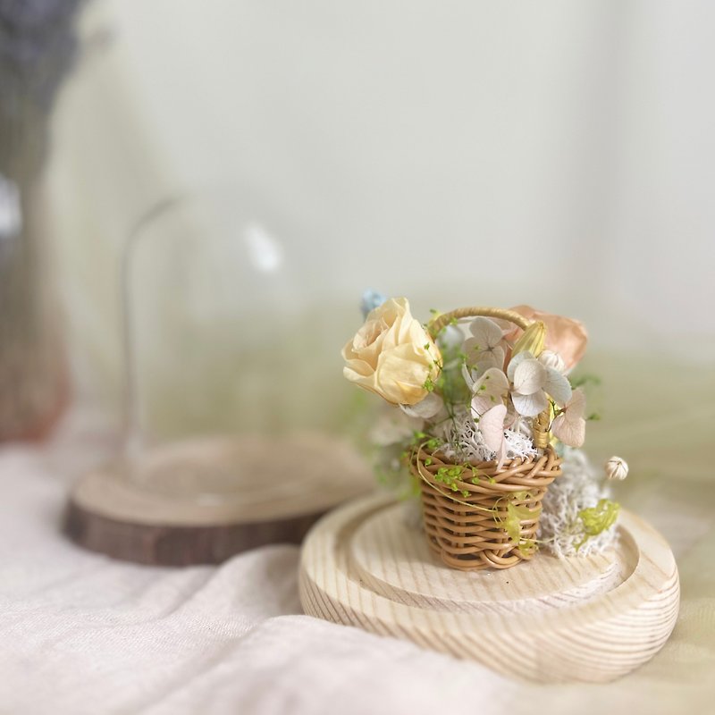 Spring glass flower clock immortalized flower gift - ช่อดอกไม้แห้ง - พืช/ดอกไม้ 