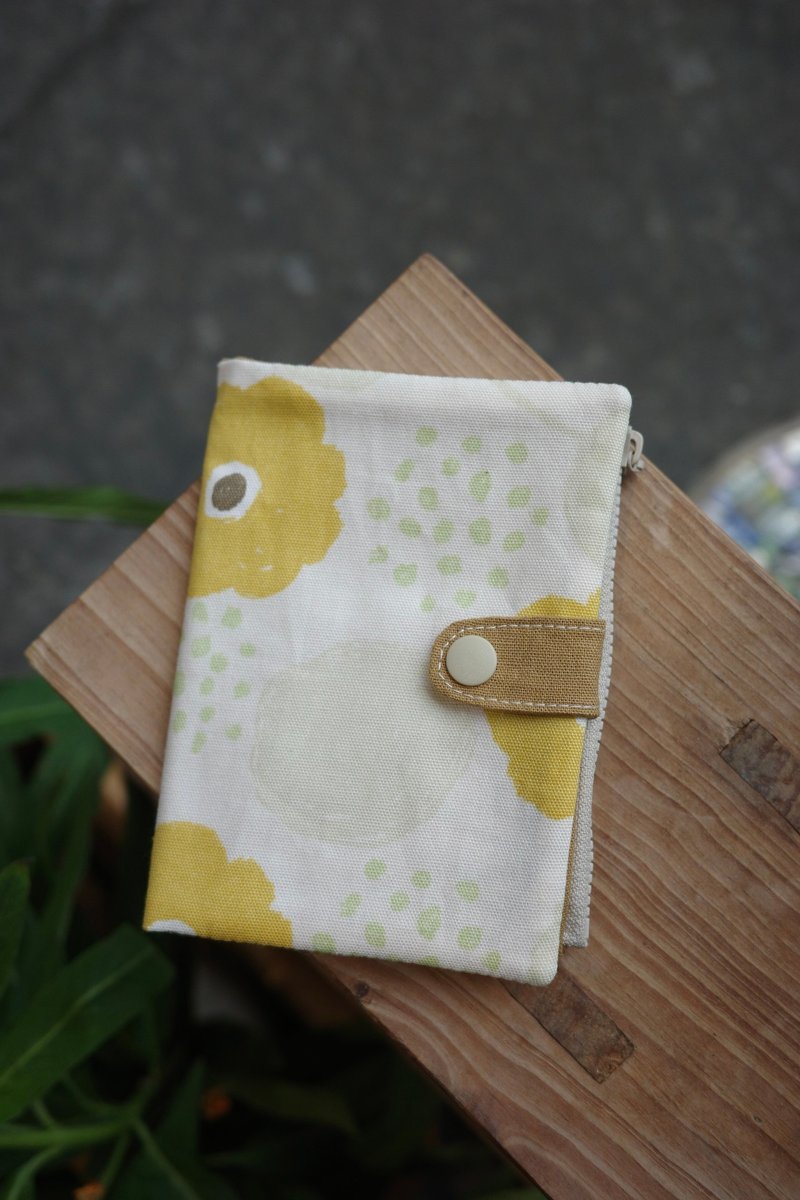 黃花 - 護照套 護照夾 | 海柏手作 - 護照夾/護照套 - 棉．麻 
