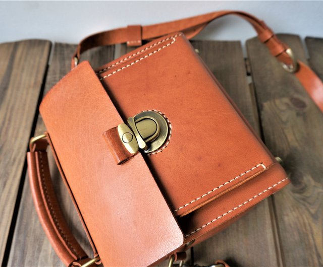 Square buckle bag // Leather Shoulder Bag // Handmade