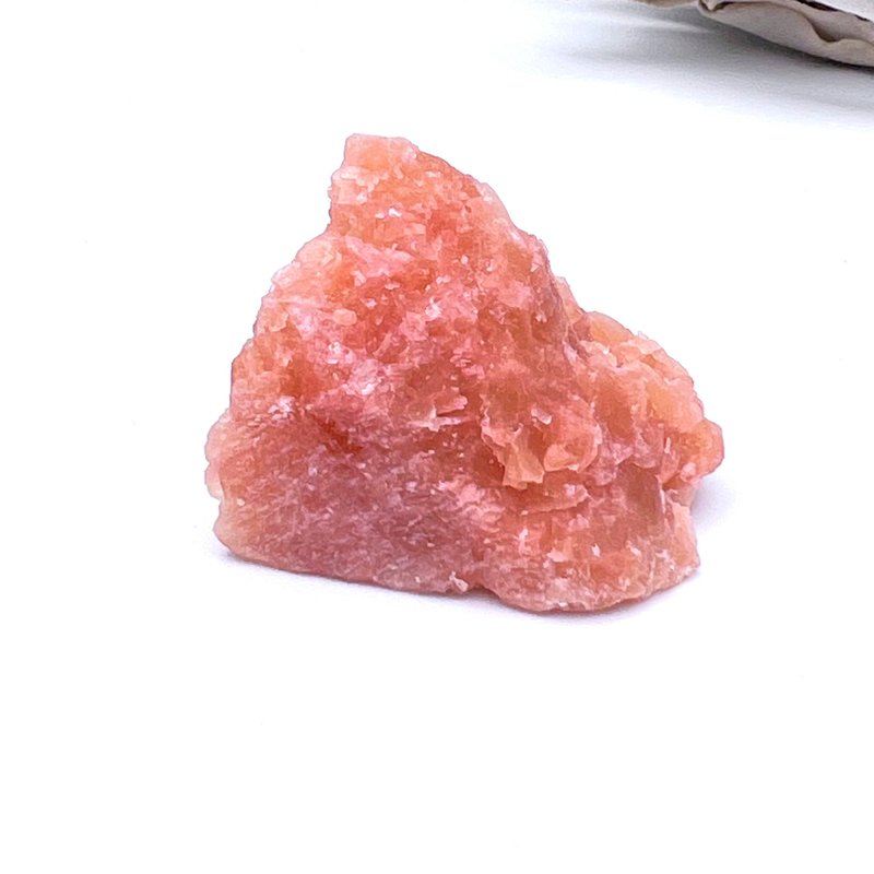 晨曜。原礦 擺件 療癒 正面能量 有採礦切割面 l 太陽石 礦標 l - 擺飾/家飾品 - 水晶 橘色