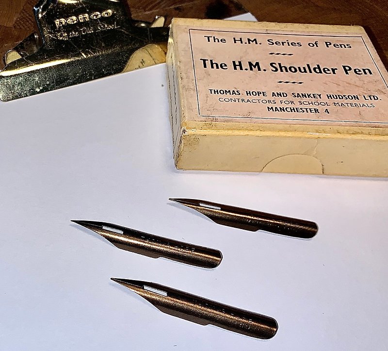 1920's British old nib HM Shoulder Pen Bronze alloy dip nib fine word F - Dip Pens - Other Metals 