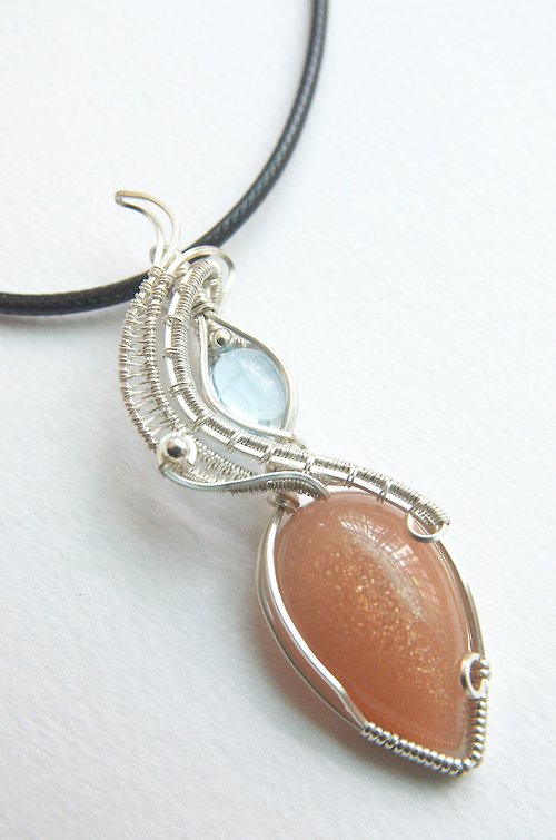 Agnes Handmade Jewelry 【澄。橙】－金屬線編織－海藍寶 月光石項鍊